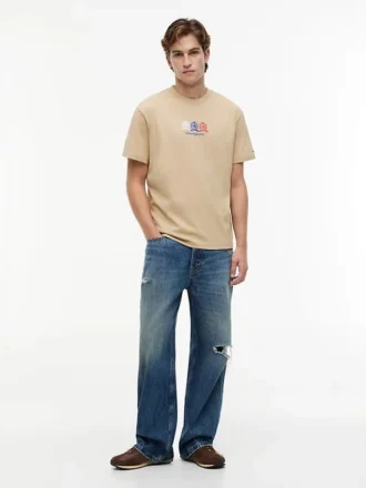 Camiseta Tommy Jeans com logotipo Multi-Crest