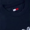 Camiseta Tommy Jeans com logotipo Multi-Crest Camiseta Tommy Jeans com logotipo Multi-Crest