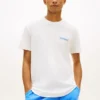 Camiseta Tommy Jeans com logotipo nas costas Camiseta Tommy Jeans com logotipo nas costas