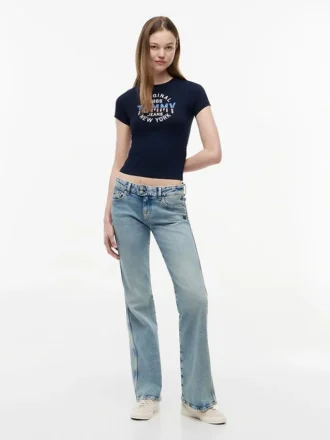 Camiseta Tommy Jeans com logotipo Retro NY