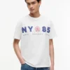 Camiseta Tommy Jeans Relaxed Fit NY 85 Camiseta Tommy Jeans Relaxed Fit NY 85