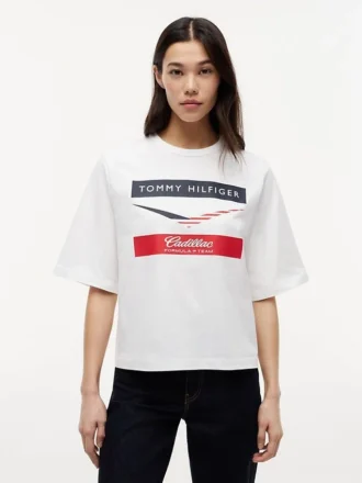 Camiseta Tommy x Cadillac F1® Team Boxy Chevron