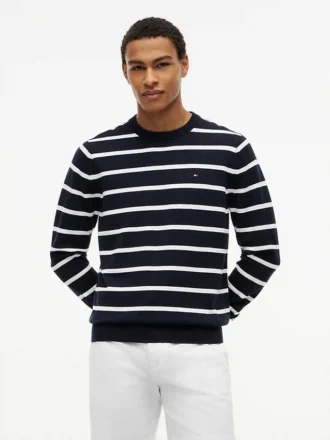 Camisola clássica de gola redonda às riscas