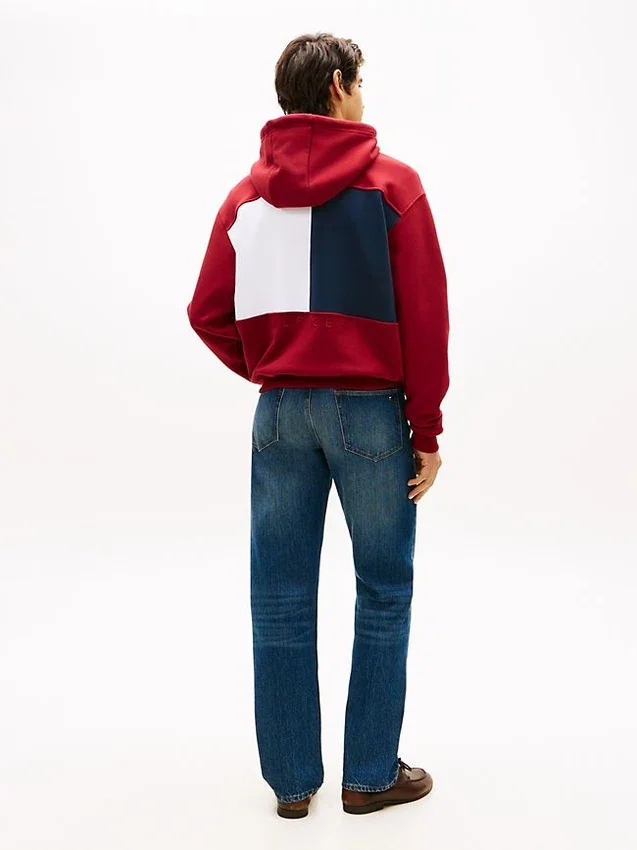 Camisola com capuz e logótipo da bandeira nas costas Camisola com capuz e logótipo da bandeira nas costas
