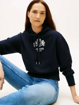 Camisola com capuz e logótipo em relevo