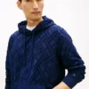 Camisola com capuz em veludo jacquard com logótipo de bandeira por todo o lado Camisola com capuz em veludo jacquard com logótipo de bandeira por todo o lado