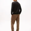 Camisola com decote em V e logótipo Camisola com decote em V e logótipo