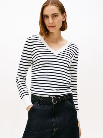 Camisola com decote em V às riscas