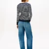 Camisola com decote em V às riscas Camisola com decote em V às riscas