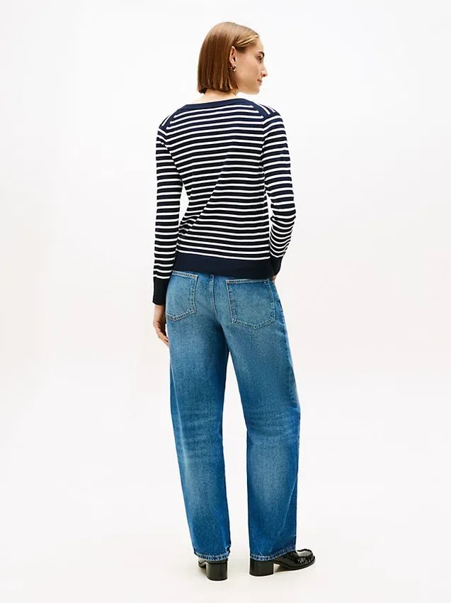 Camisola com decote em V às riscas Camisola com decote em V às riscas