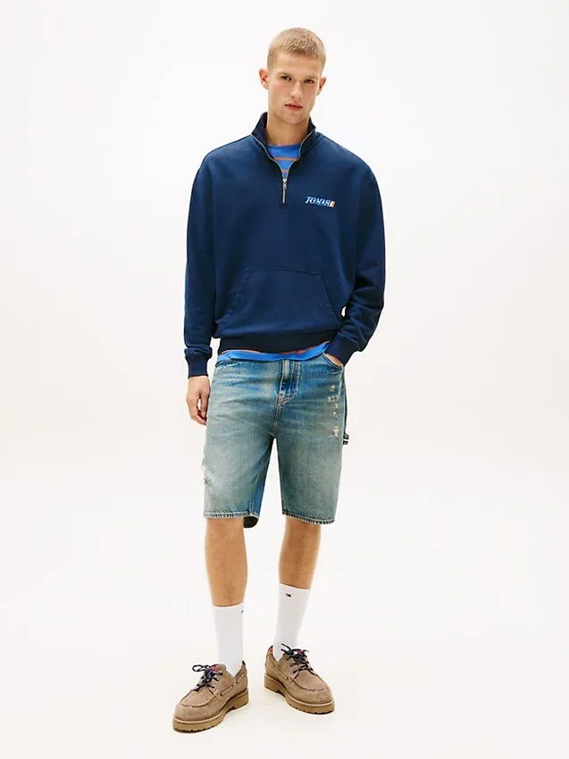 Camisola com fecho de correr de um quarto e logótipo Tommy Jeans Camisola com fecho de correr de um quarto e logótipo Tommy Jeans