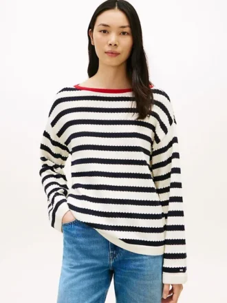Camisola com gola em barco e riscas bretãs em ponto de malha