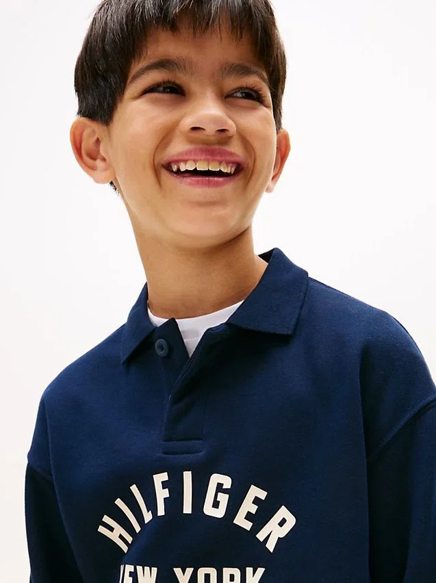 Camisola com gráfico Hilfiger curvo para criança Camisola com gráfico Hilfiger curvo para criança