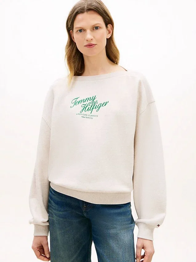 Camisola com logótipo em script e gola barco Camisola com logótipo em script e gola barco