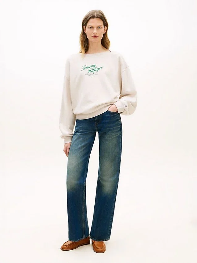 Camisola com logótipo em script e gola barco Camisola com logótipo em script e gola barco