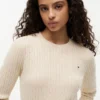 Camisola com malha trançada Camisola com malha trançada
