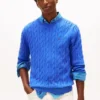 Camisola de gola redonda com malha trançada Camisola de gola redonda com malha trançada