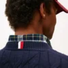Camisola de gola redonda com malha trançada Camisola de gola redonda com malha trançada