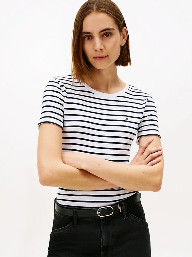 Camisola de gola redonda às riscas Favorite Camisola de gola redonda às riscas Favorite