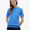 Camisola de malha com tranças de manga curta Camisola de malha com tranças de manga curta