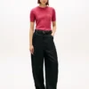 Camisola de malha com tranças de manga curta Camisola de malha com tranças de manga curta