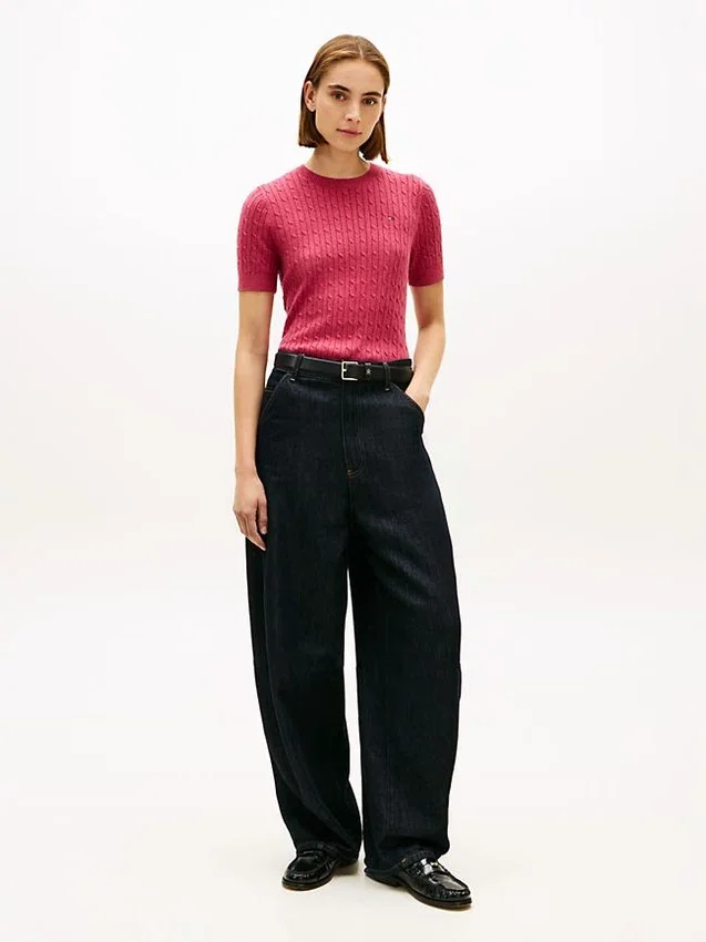 Camisola de malha com tranças de manga curta Camisola de malha com tranças de manga curta