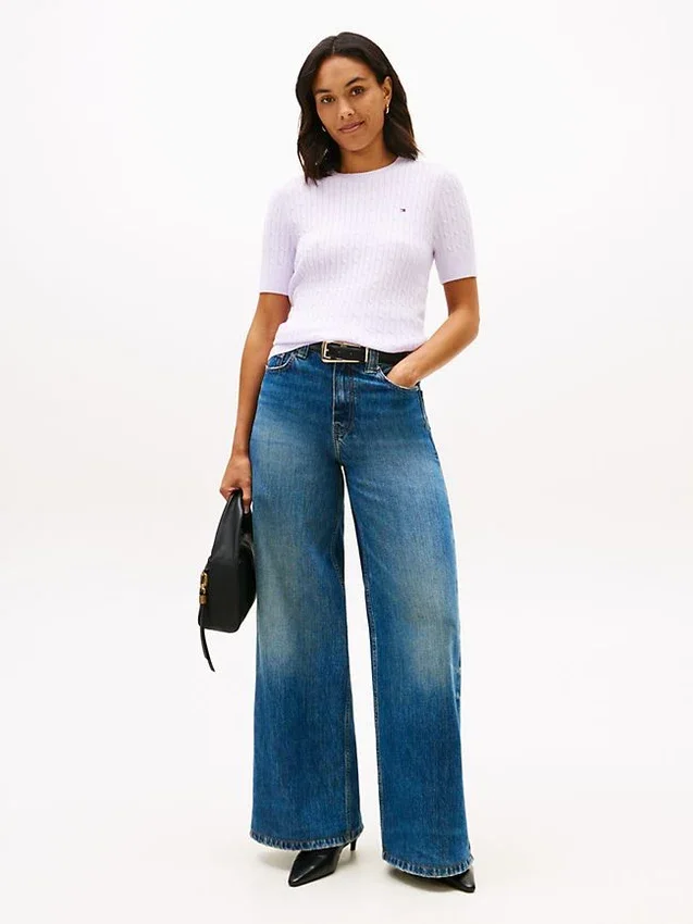 Camisola de malha com tranças de manga curta Camisola de malha com tranças de manga curta