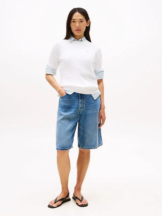 Camisola de malha com tranças de manga curta Camisola de malha com tranças de manga curta