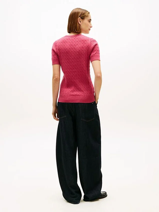Camisola de malha com tranças de manga curta Camisola de malha com tranças de manga curta