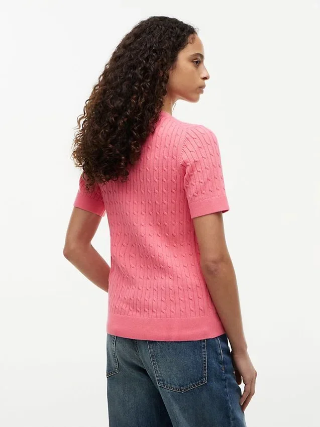Camisola de malha com tranças de manga curta Camisola de malha com tranças de manga curta