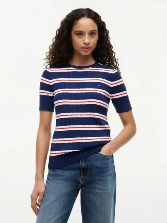 Camisola de malha com tranças e riscas de manga curta