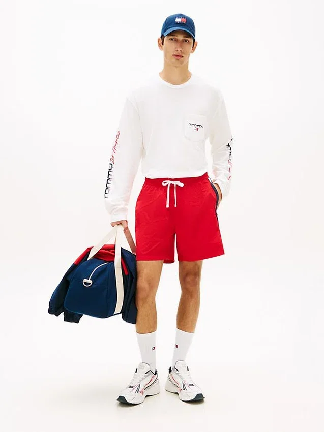 Camisola de manga comprida Tommy Jeans com logótipo LA Camisola de manga comprida Tommy Jeans com logótipo LA