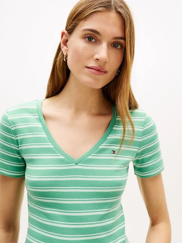 Camisola Favorita com Decote em V às Riscas Camisola Favorita com Decote em V às Riscas