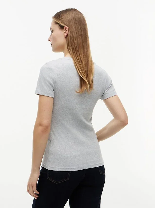 Camisola Favorite com decote em V Camisola Favorite com decote em V