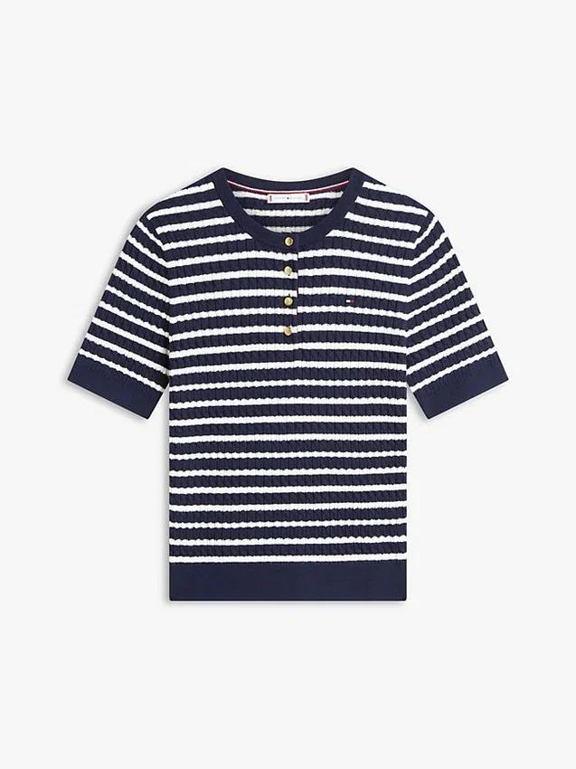 Camisola Henley de manga curta com riscas e ponto trançado Camisola Henley de manga curta com riscas e ponto trançado