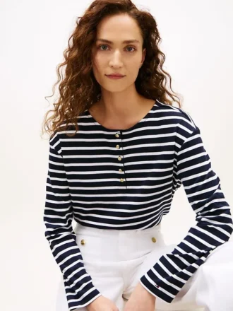 Camisola Henley em interlock de algodão com corte descontraído
