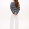 Camisola Henley em interlock de algodão com corte descontraído Camisola Henley em interlock de algodão com corte descontraído