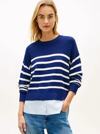 Camisola leve às riscas com efeito de camadas