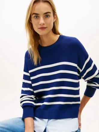 Camisola leve às riscas com efeito de camadas