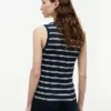 Camisola sem mangas de corte justo Camisola sem mangas de corte justo