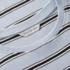 Camisola sem mangas de corte justo Camisola sem mangas de corte justo