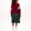 Camisola Tommy Jeans 85 Varsity com decote em V Camisola Tommy Jeans 85 Varsity com decote em V