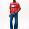 Camisola Tommy Jeans com logótipo de bandeira grande Camisola Tommy Jeans com logótipo de bandeira grande