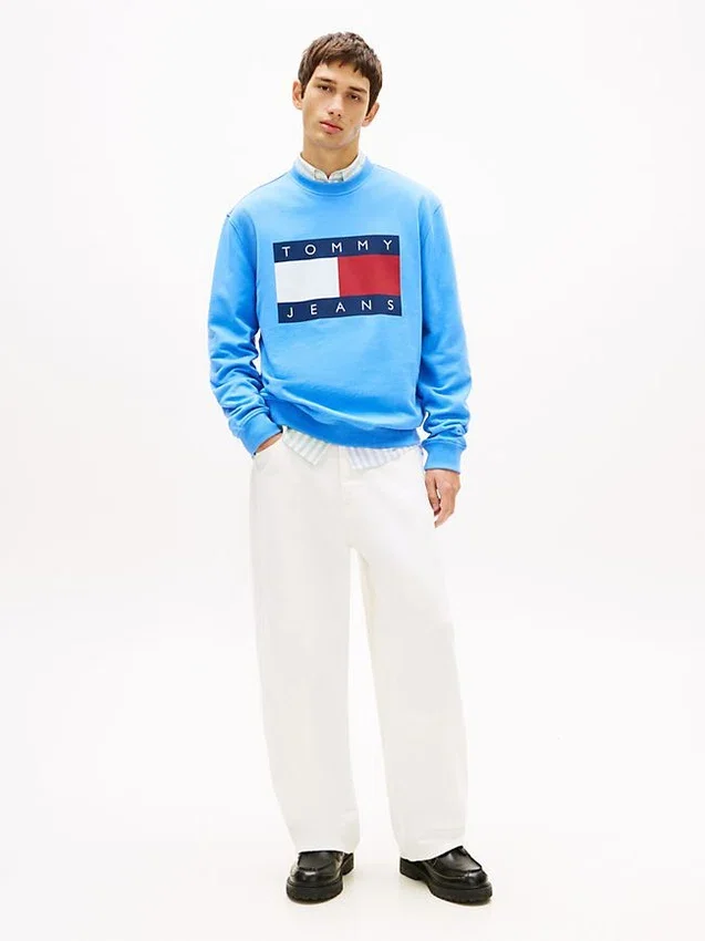 Camisola Tommy Jeans com logótipo de bandeira grande Camisola Tommy Jeans com logótipo de bandeira grande