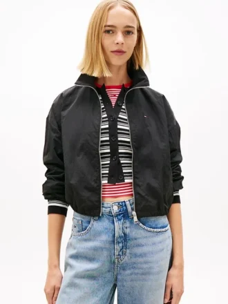 Casaco com fecho repelente de água da Tommy Jeans