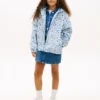 Casaco de chuva com capuz e estampado floral para criança