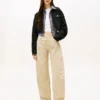 Casaco de jeans curto com fecho Tommy Jeans Casaco de jeans curto com fecho Tommy Jeans