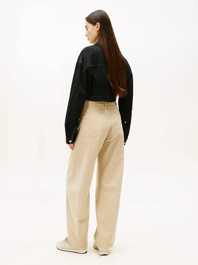 Casaco de jeans curto com fecho Tommy Jeans Casaco de jeans curto com fecho Tommy Jeans