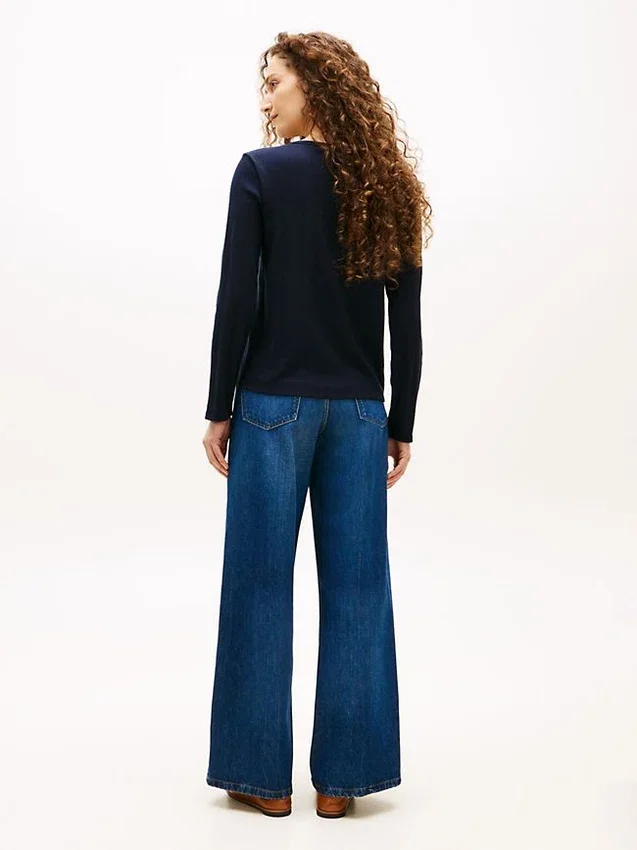 Casaco de malha tipo t-shirt em ponto de malha Casaco de malha tipo t-shirt em ponto de malha
