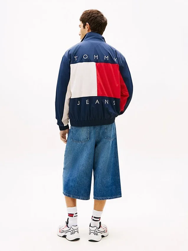 Casaco repelente de água com logótipo Tommy Jeans Casaco repelente de água com logótipo Tommy Jeans